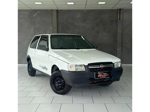Carro Fiat Uno Mille 2013 Fire Economy Way 1.0 (Flex) 2p