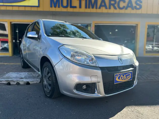 Carro Renault Sandero 2012 Privilège 1.6 8V Hi-Torque (flex)