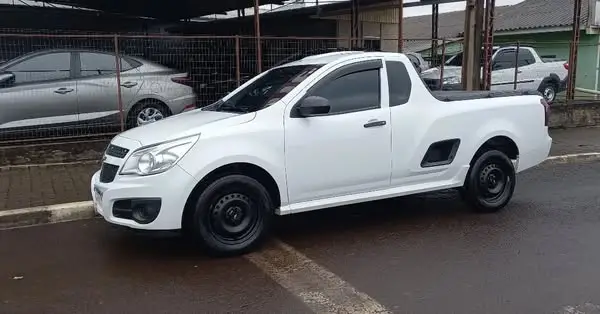 Carro Chevrolet Montana 2020 LS 1.4 (Flex)