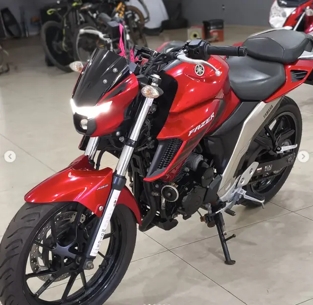 Moto Yamaha Fazer FZ15 2023 ABS