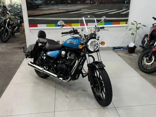 Moto Royal Enfield Meteor 350 2023 Stellar