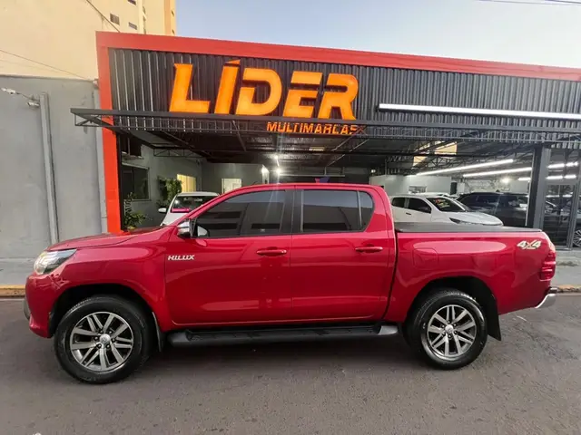Carro Toyota Hilux Cabine Dupla 2016 Hilux 2.8 TDI SRV CD 4x4 (Aut)