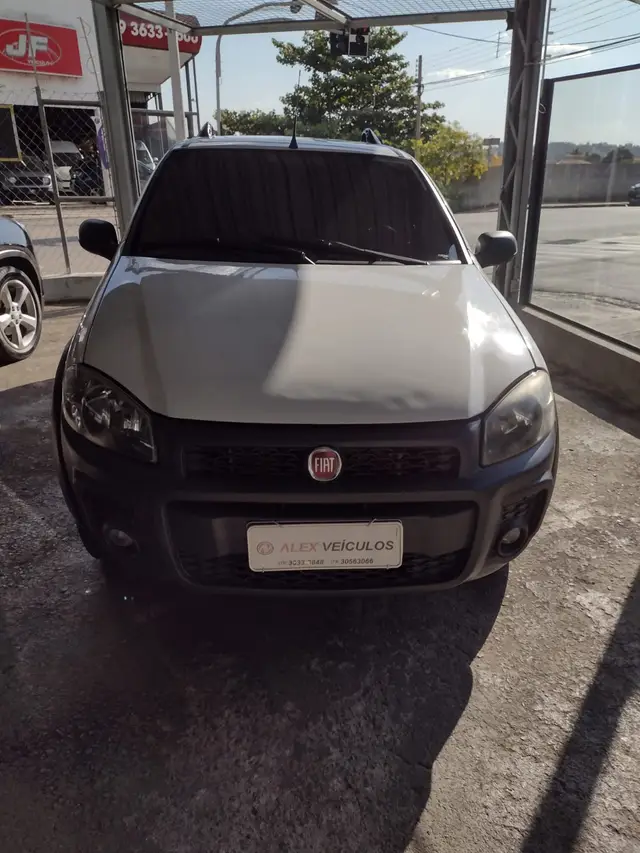 Carro Fiat Strada 2018 Hard Working 1.4 (Flex) (Cabine Simples)