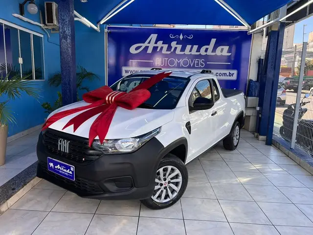 Carro Fiat Strada 2023 Endurance 1.4 Cabine Plus (Flex)