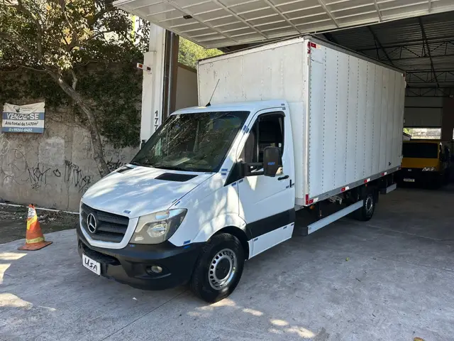 Carro Mercedes-Benz Sprinter 2019 Furgão 313 CDI Street o 14m