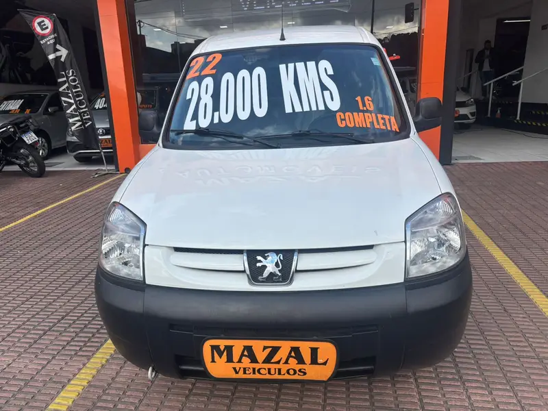 Peugeot Furgão 1.6 16V (Flex)