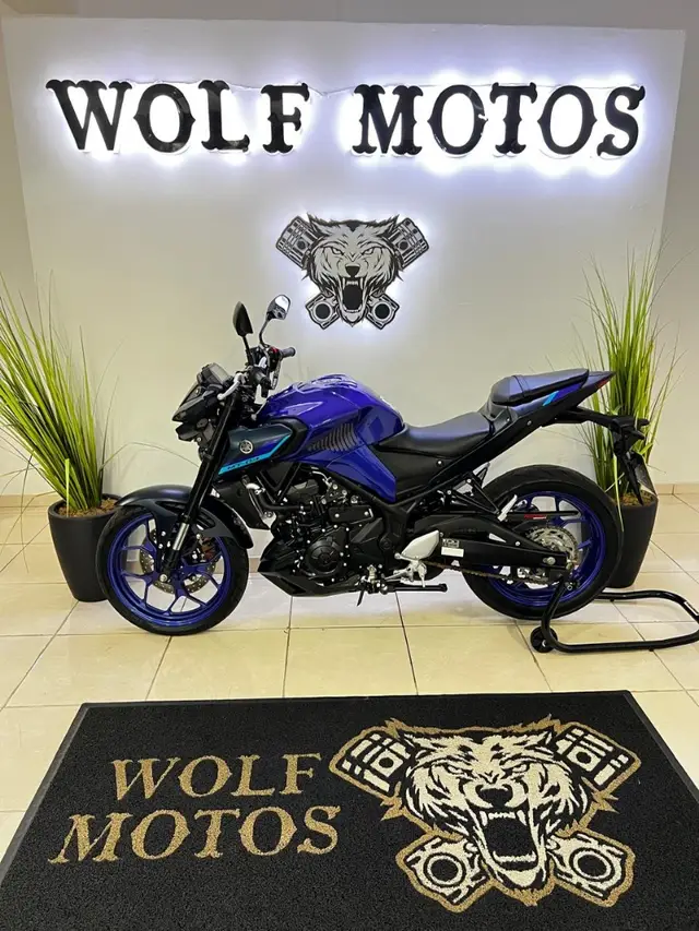 Moto Yamaha MT-03 2024 ABS