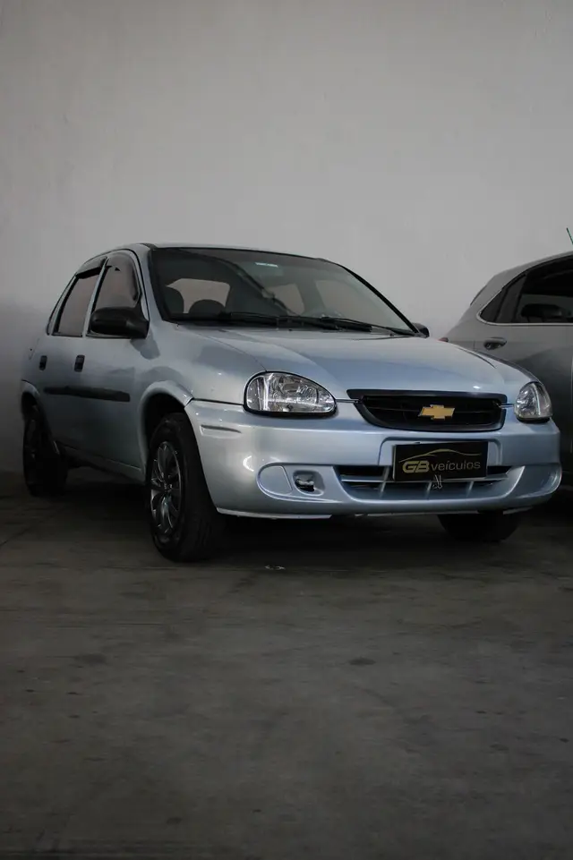 Carro Chevrolet Classic 2010 LS 1.0 VHCE (Flex)