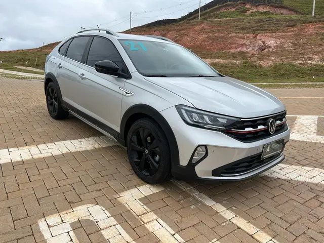Carro Volkswagen Nivus 2021 Highline 1.0 Turbo (Aut.)