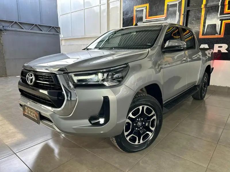 Toyota Hilux Cabine Dupla Conquest 4x4 2.8 Diesel