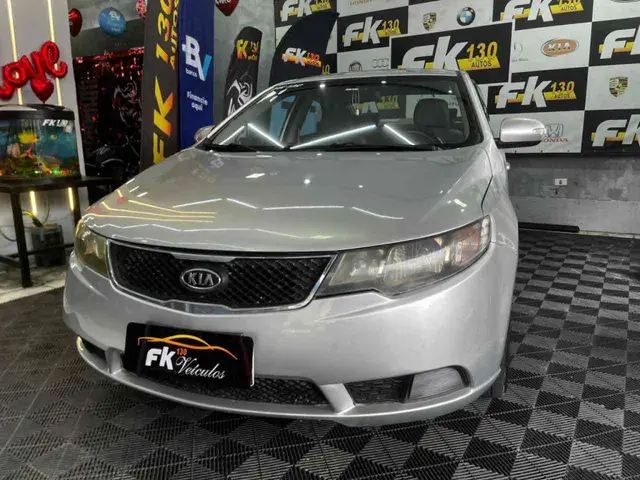 Carro Kia Cerato 2011 SX 1.6 16V