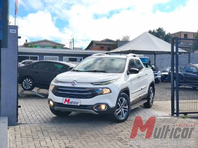 Carro Fiat Toro 2018 Volcano 2.0 diesel AT9 4x4