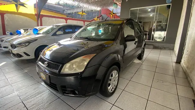 Carro Ford Fiesta Hatch 2010 1.0 (Flex)