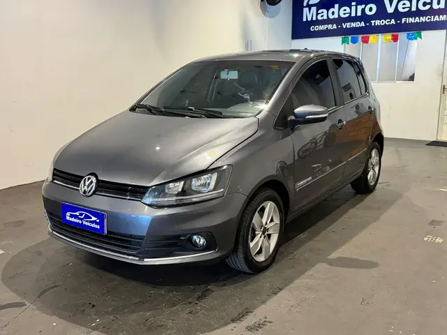 Carro Volkswagen Fox 2018 1.6 MSI Comfortline (Flex)