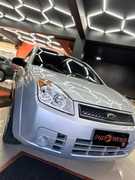 Carro Ford Fiesta Hatch 2010 1.0 (Flex)