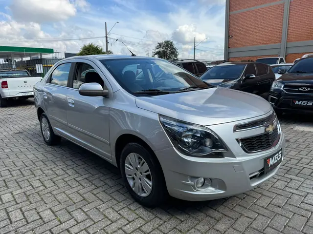 Carro Chevrolet Cobalt 2015 LTZ 1.8 8V (Flex)