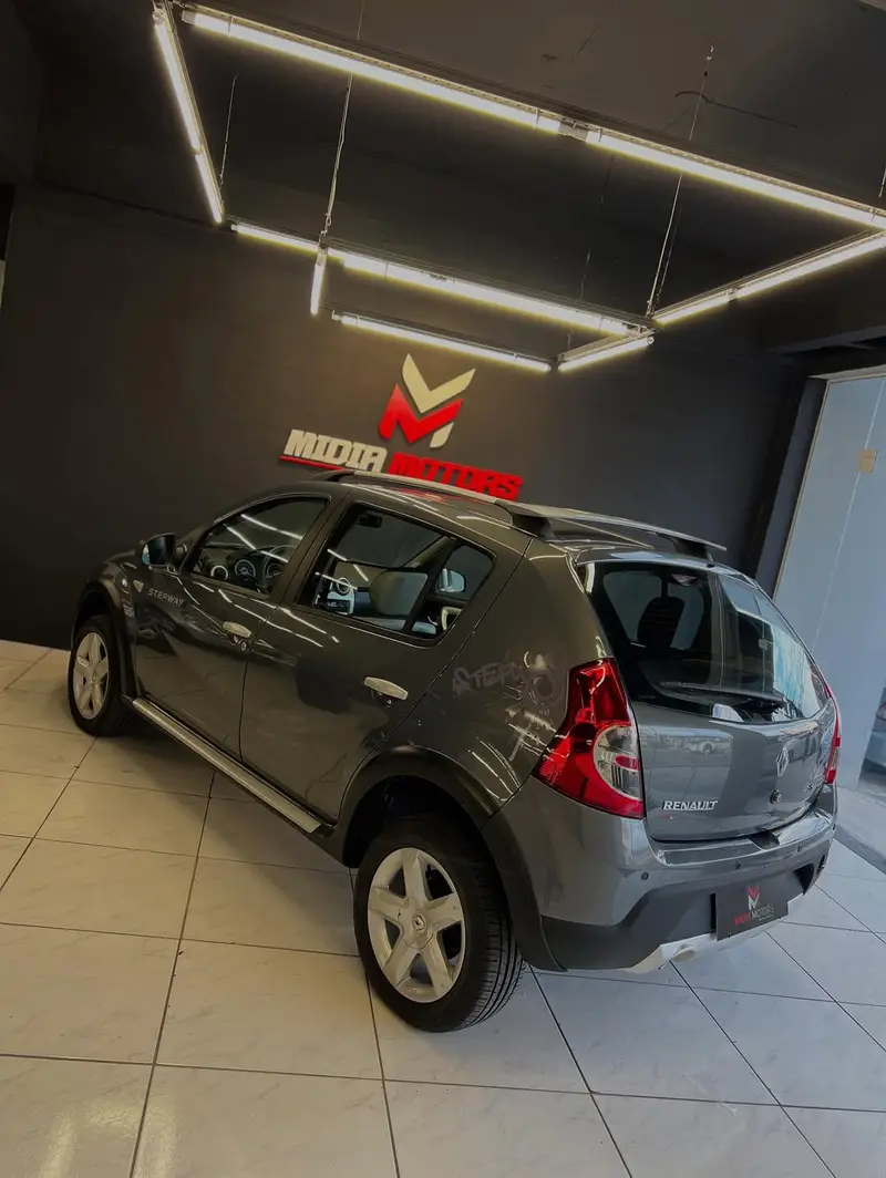 Renault Sandero Stepway 1.6 16V (Flex)