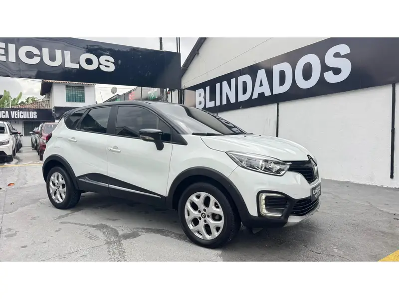 Renault Captur BOSE 1.6 16v SCe CVT (Flex)
