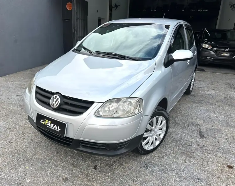 Volkswagen Fox Plus 1.6 8V (Flex)