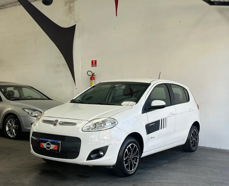Fiat Palio Attractive 1.0 Evo (Flex)