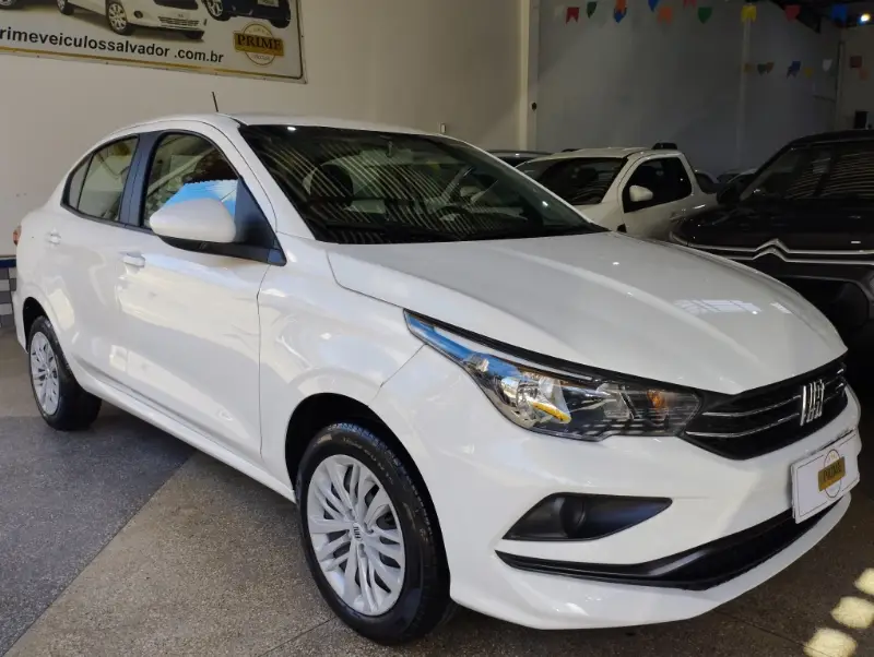 Fiat Cronos Drive 1.0