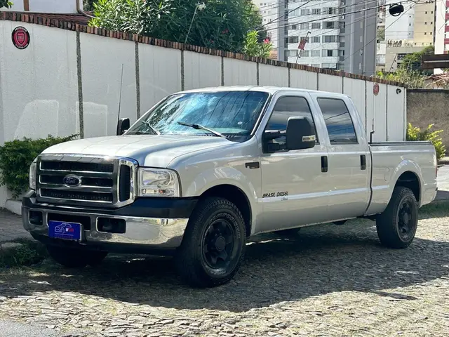 Carro Ford F-250 2004 F250 XLT 4.2 Turbo (Cab Dupla)