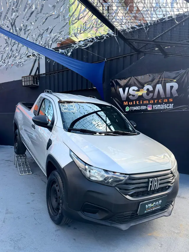 Carro Fiat Strada 2023 Endurance 1.4 Cabine Plus (Flex)