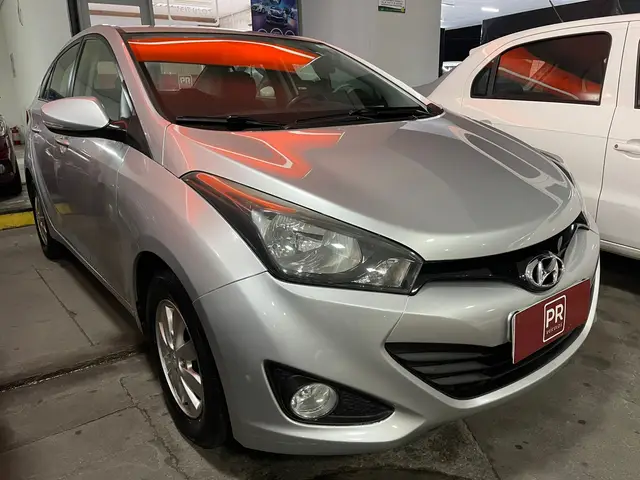 Carro Hyundai HB20S 2014 1.6 Comfort Style (Flex)