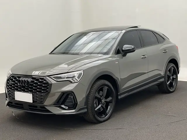 Carro Audi Q3 2023 Performance Black 2.0