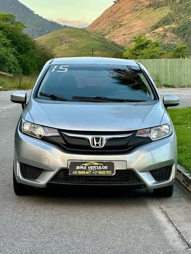 Carro Honda Fit 2015 1.5 16v LX CVT (Flex)