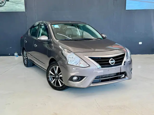 Carro Nissan Versa 2018 1.6 16V Unique CVT (Flex)