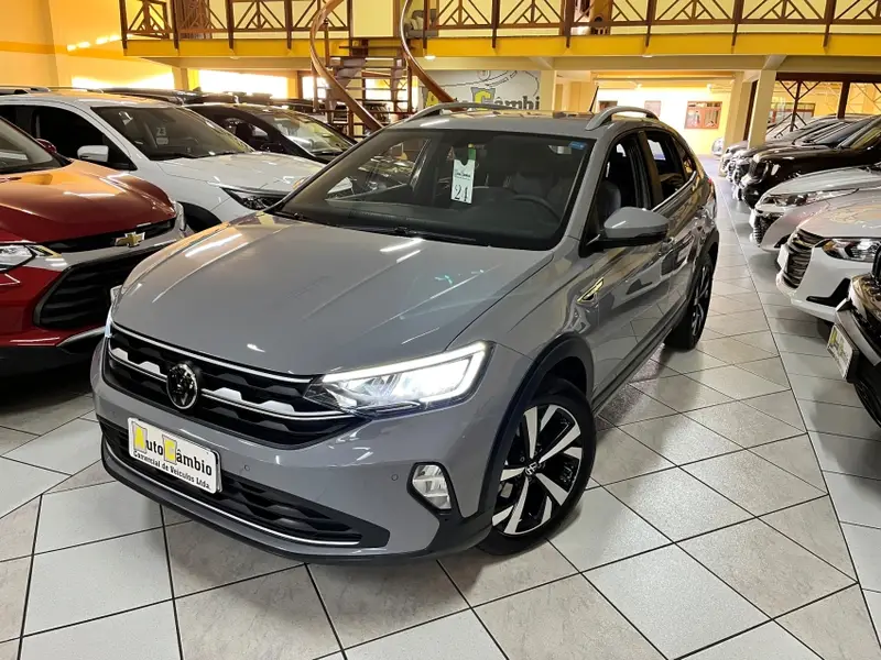 Volkswagen Nivus Highline 200 TSI