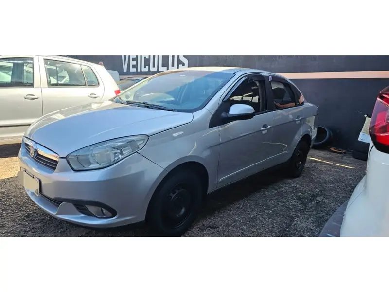 Fiat Grand Siena Evo Attractive 1.4 8V (Flex)
