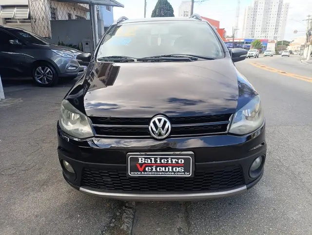 Carro Volkswagen CrossFox 2012 1.6 VHT (Flex)