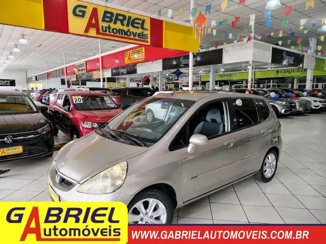 Carro Honda Fit 2006 LX 1.4