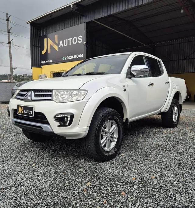 Carro Mitsubishi L200 Triton Sport 2017 3.2 DID-H HPE 4WD