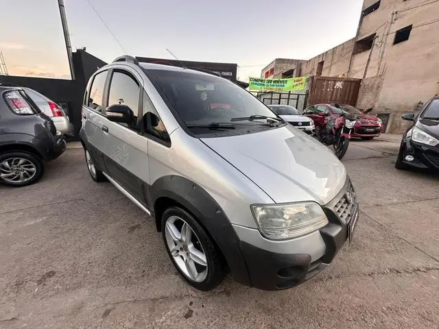 Carro Fiat Idea 2007 Adventure 1.8 (Flex)