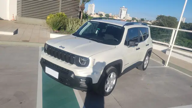 Carro Jeep Renegade 2022 Sport T270 4x2 AT6