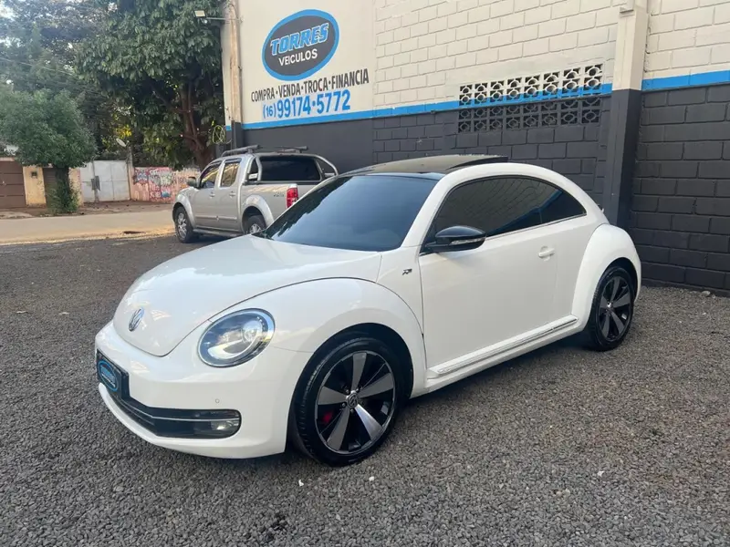 Volkswagen Fusca 2.0 TSi Sport DSG