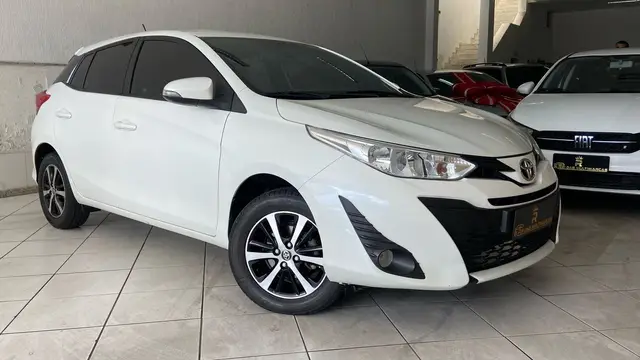 Carro Toyota Yaris 2019 1.3 XL CVT (Flex)