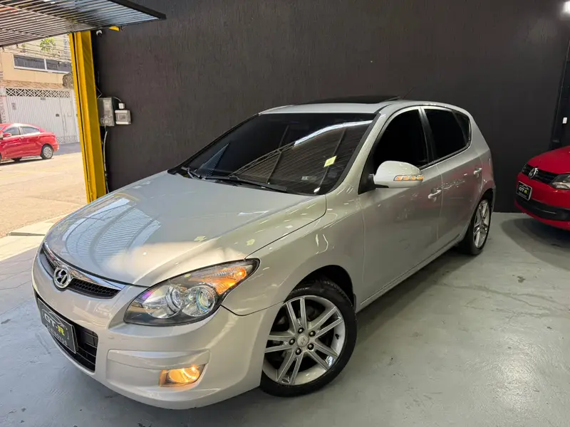 Hyundai i30 GLS 2.0 16V (aut)