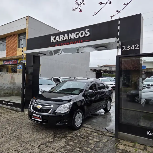 Carro Chevrolet Cobalt 2013 LT 1.4 8V (Flex)