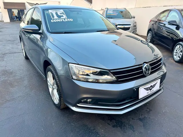 Carro Volkswagen Jetta 2015 2.0 TSI Highline DSG