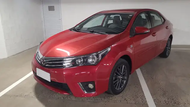 Carro Toyota Corolla 2016 Sedan 1.8 Dual VVT-i GLi (Flex)