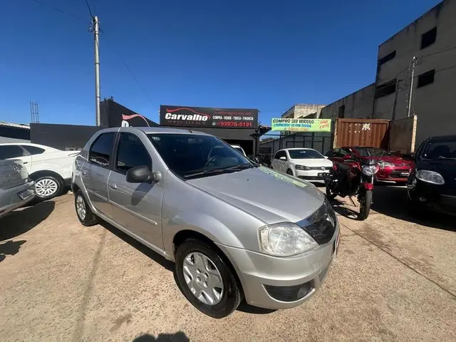 Carro Renault Logan 2012 Expression 1.0 16V (flex)