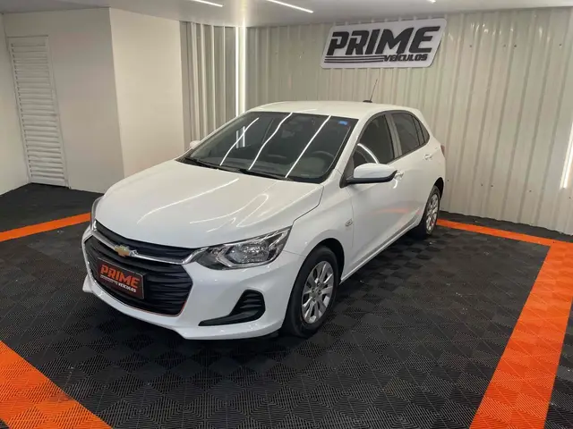 Carro Chevrolet Onix 2023 LT 1.0