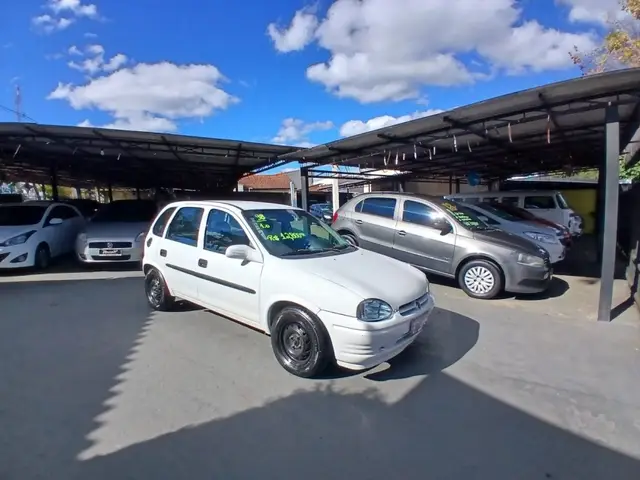Carro Chevrolet Corsa Hatch 1998 Wind 1.0 MPFi 4p