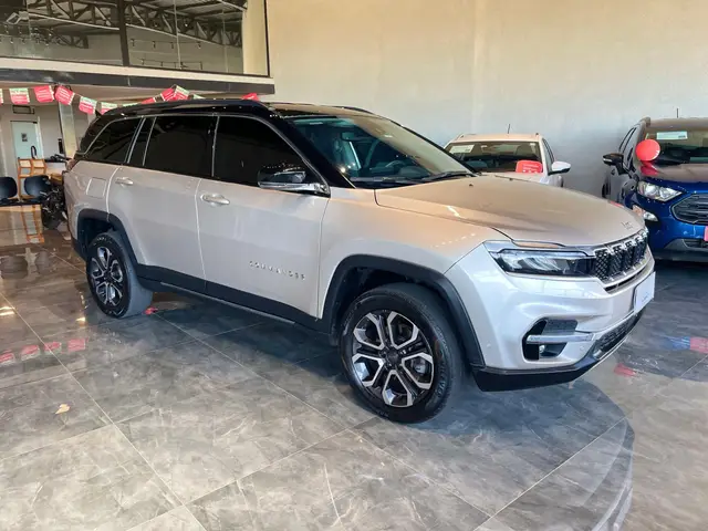 Carro Jeep Commander 2022 Limited TD380 Diesel 4x4 (Aut)