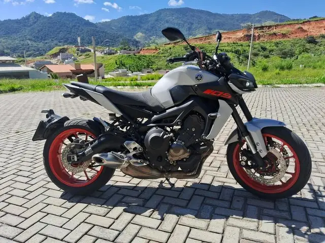 Moto Yamaha MT-09  2020 ABS