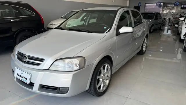 Carro Chevrolet Astra Sedan 2005 Elegance 2.0 (Flex)